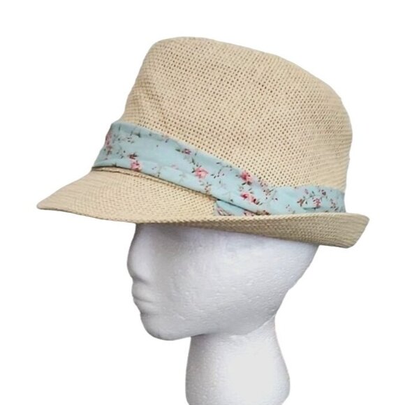 Charlotte Russe Beach Fedora Panama Straw Blue Print Band NWOT Cool Light Sharp! - Picture 1 of 5